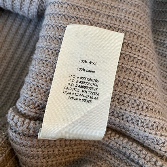 Aritzia Wilfred Sardou Sweater - Picture 5 of 5